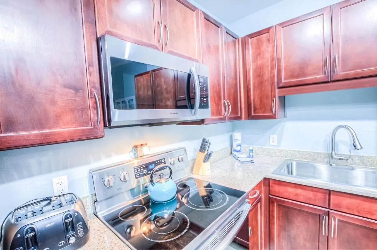Large 3 Bd Penthouse 2120 In Laketown, Great Views And Amenities! 0*, Panama City Beach USA